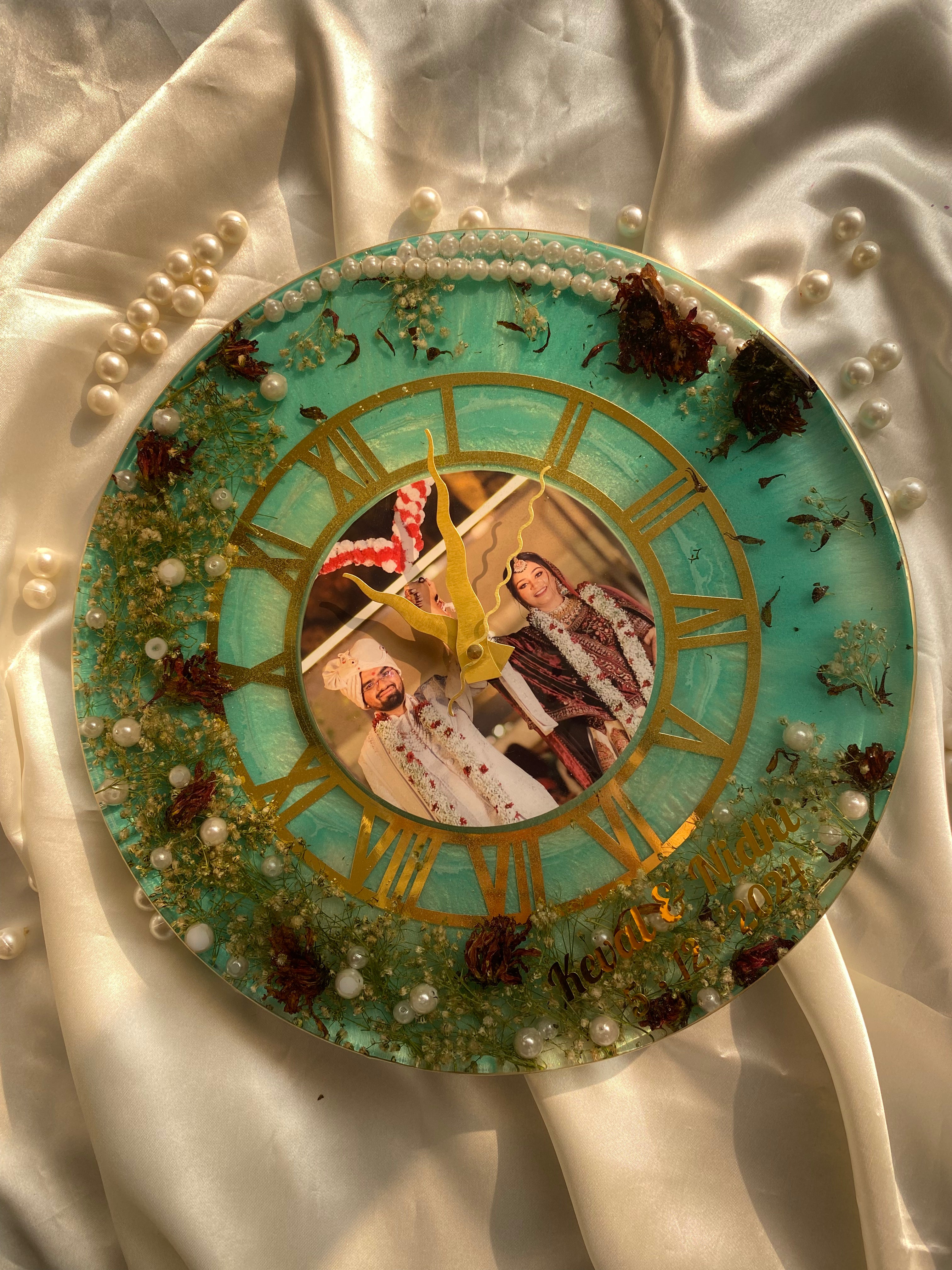 Wall clock